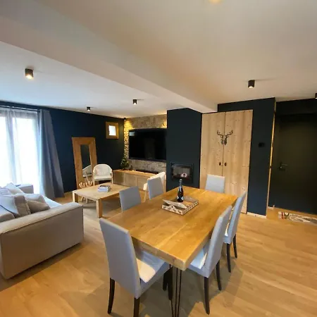 Duplex *